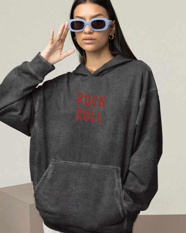 Bluza oversize z kapturem <br>Rock & Roll <br>Haft, Efekt sprania